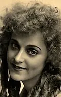 Актриса Виола Бэрри — главное фото персоны