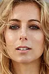 Актриса Элайза Шлезингер — превью фото персоны