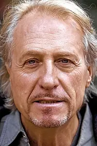 Актёр Райнер Шёне — фото персоны