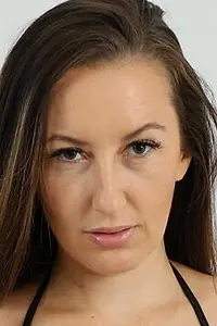 Актриса Софи Смит — фото персоны