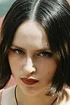 Актриса Анаис Томас — превью фото персоны