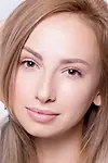 Актриса Алина Разуменко — превью фото персоны