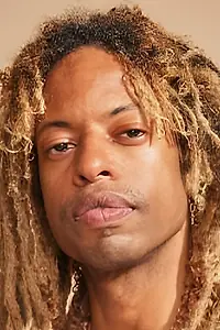 Актёр Тай Ходжес — фото персоны