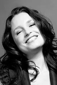Актриса Джульетт Кэтон — фото персоны