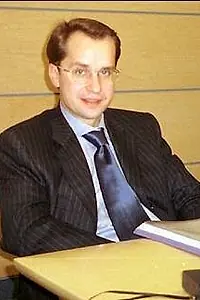 Актёр Антон Дрель — фото персоны