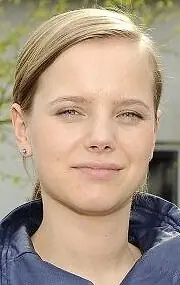 Актриса Юстина Шнайдер — фото персоны