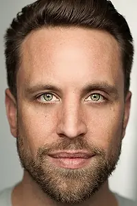 Актёр Lachie Chapman — главное фото персоны