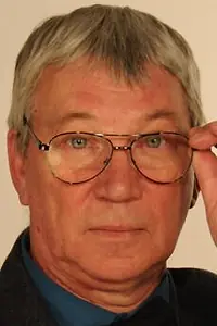 Актёр Валерий Гнеушев — фото персоны