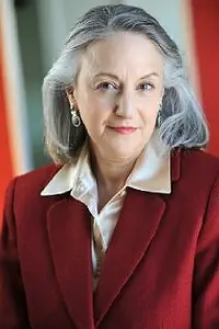 Актриса LB Zimmerman — фото персоны