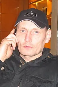 Актёр Артур Еникеев — фото персоны