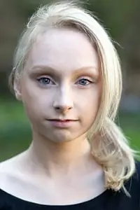 Актриса Лулу Миллер — фото персоны