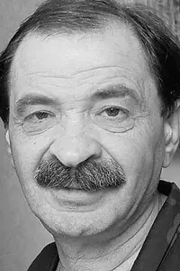 Актёр Илья Олейников — фото персоны