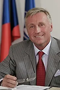 Актёр Mirek Topolánek — главное фото персоны