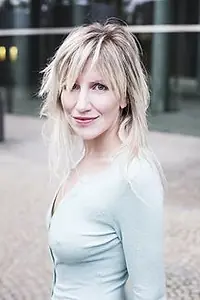 Актриса Debora Stolbova — фото персоны