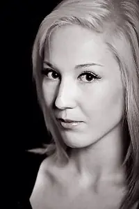 Актриса Лиэнн Фолкнер — фото персоны