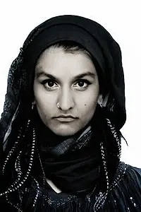 Актриса Anam Abbas — фото персоны