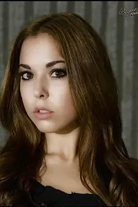 Актриса Алиша Ревель — фото персоны