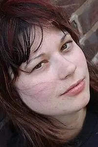 Актриса Эмили Юсис — фото персоны