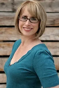 Актриса Kathie Bostian — фото персоны
