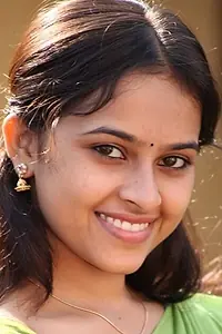 Актриса Sri Divya — фото персоны