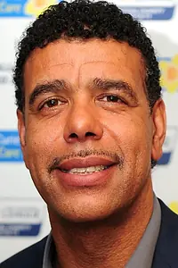 Актёр Chris Kamara — фото персоны