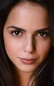 Актриса Шэйни Атиас — главное фото персоны