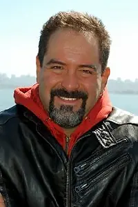 Актёр Matthew Vecera — главное фото персоны