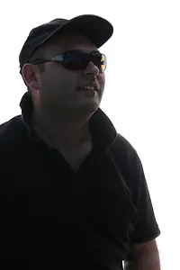 Актёр Ваагн Хачатрян — фото персоны