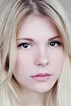 Актриса Ханна Артертон — превью фото персоны