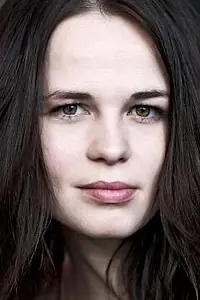 Актриса Natalie MacMahon — фото персоны