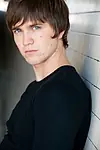 Актёр Ли Паркер — превью фото персоны
