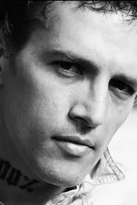 Актёр Чейен Бьюкэнэн — главное фото персоны