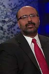 Актёр Hassan Abbas — главное фото персоны