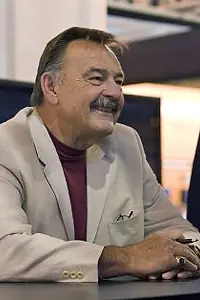 Актёр Дик Баткас — фото персоны