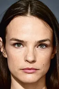 Актриса Tina Vrbnjak — фото персоны