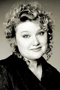 Актриса Елена Петрова — фото персоны