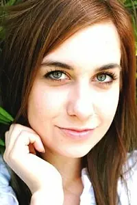 Актриса Carly-Ann Giene — фото персоны