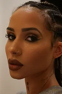 Актриса Tanaya Henry — фото персоны