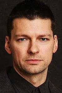 Актёр Даниил Страхов — фото персоны