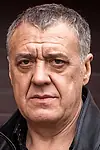 Актёр Артур Ваха — превью фото персоны