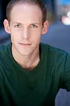 Актёр Garrett Paknis — превью фото персоны