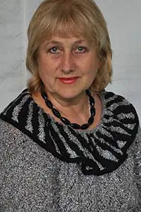 Актриса Эмилия Ларионова — фото персоны