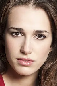 Актриса Ариана Мартинес — главное фото персоны