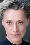 Актриса Эва Мадьяр — превью фото персоны