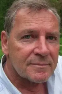 Актёр Дитер Уиттинг — фото персоны