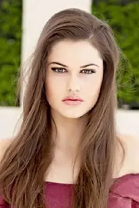 Актриса Hana Lee Woodbridge — главное фото персоны