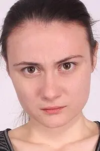 Актриса Мара Кэруцашу — фото персоны