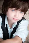 Актёр Logan Macaulay — превью фото персоны