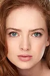 Актриса Зои Де Гранд Мезон — превью фото персоны