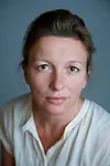 Актриса Симона Хьюз — превью фото персоны